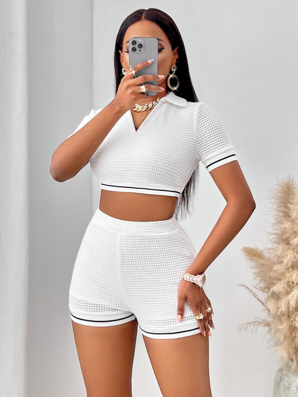 Waffle-Knit Collared Neck Cropped Top and Shorts Set - Image 5